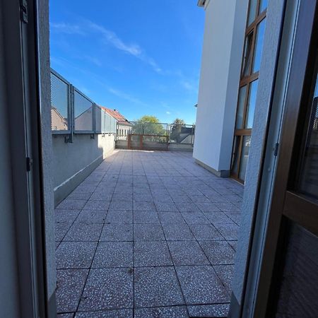 Apartmany U Nemocnice Budweis Exterior foto